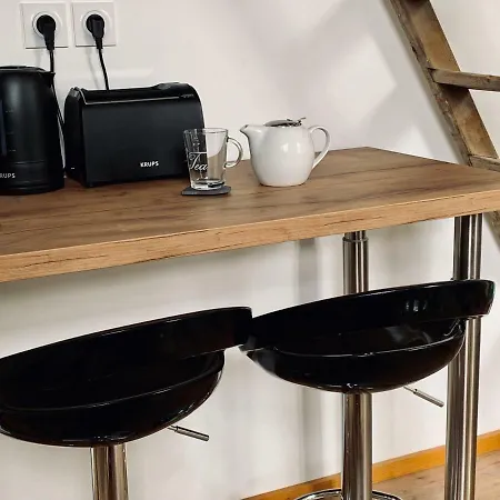 Mini-loft, Clos Des Arts - Parking Gratuit Apartment *